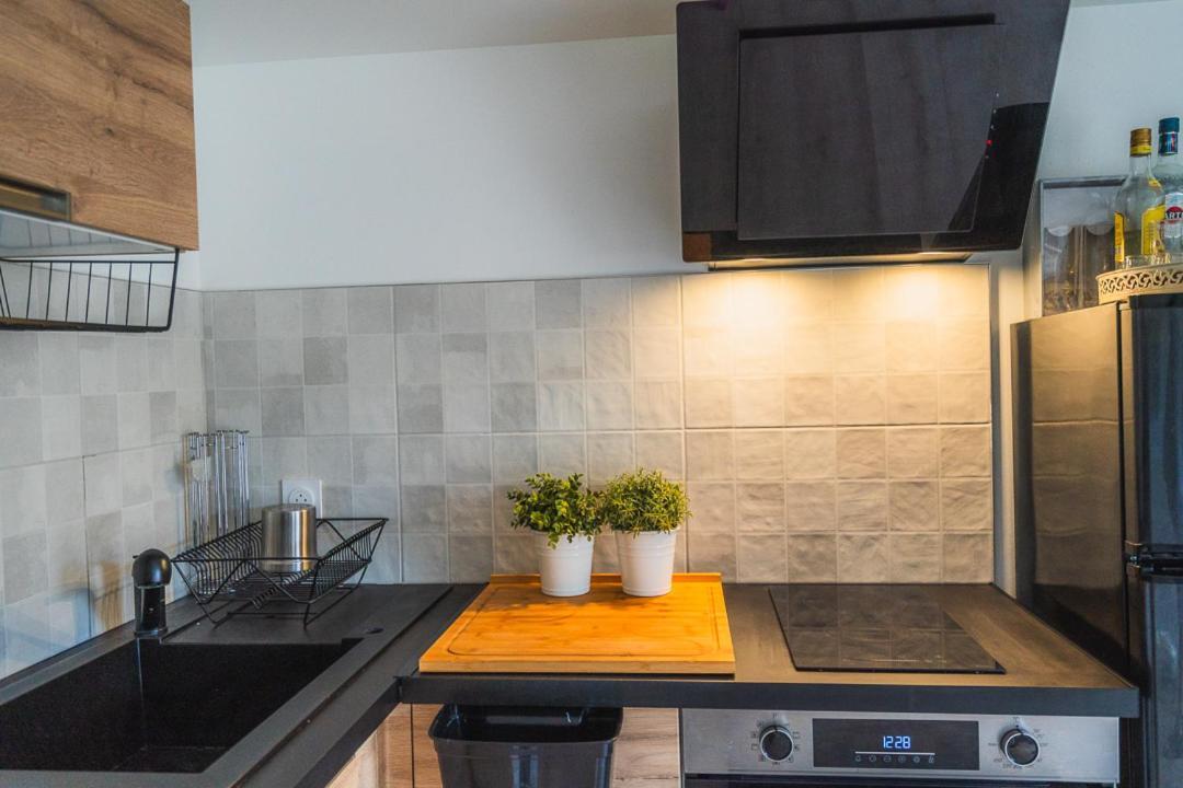 Maison Zola Fleury-les-Aubrais Esterno foto